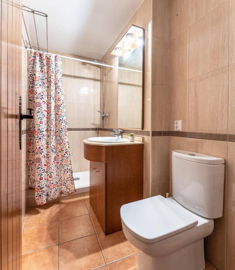 Apartamentsaloriaburg Farrera 외부 사진