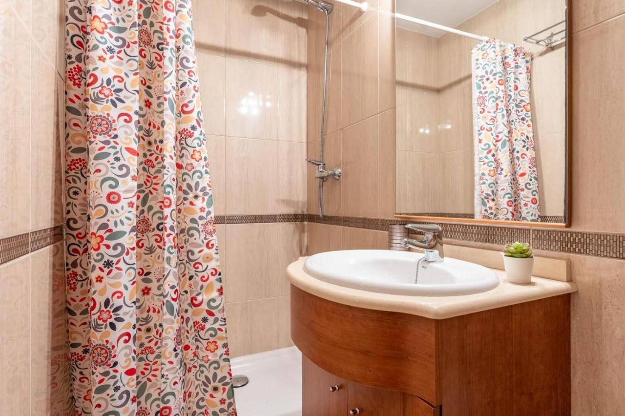 Apartamentsaloriaburg Farrera 외부 사진