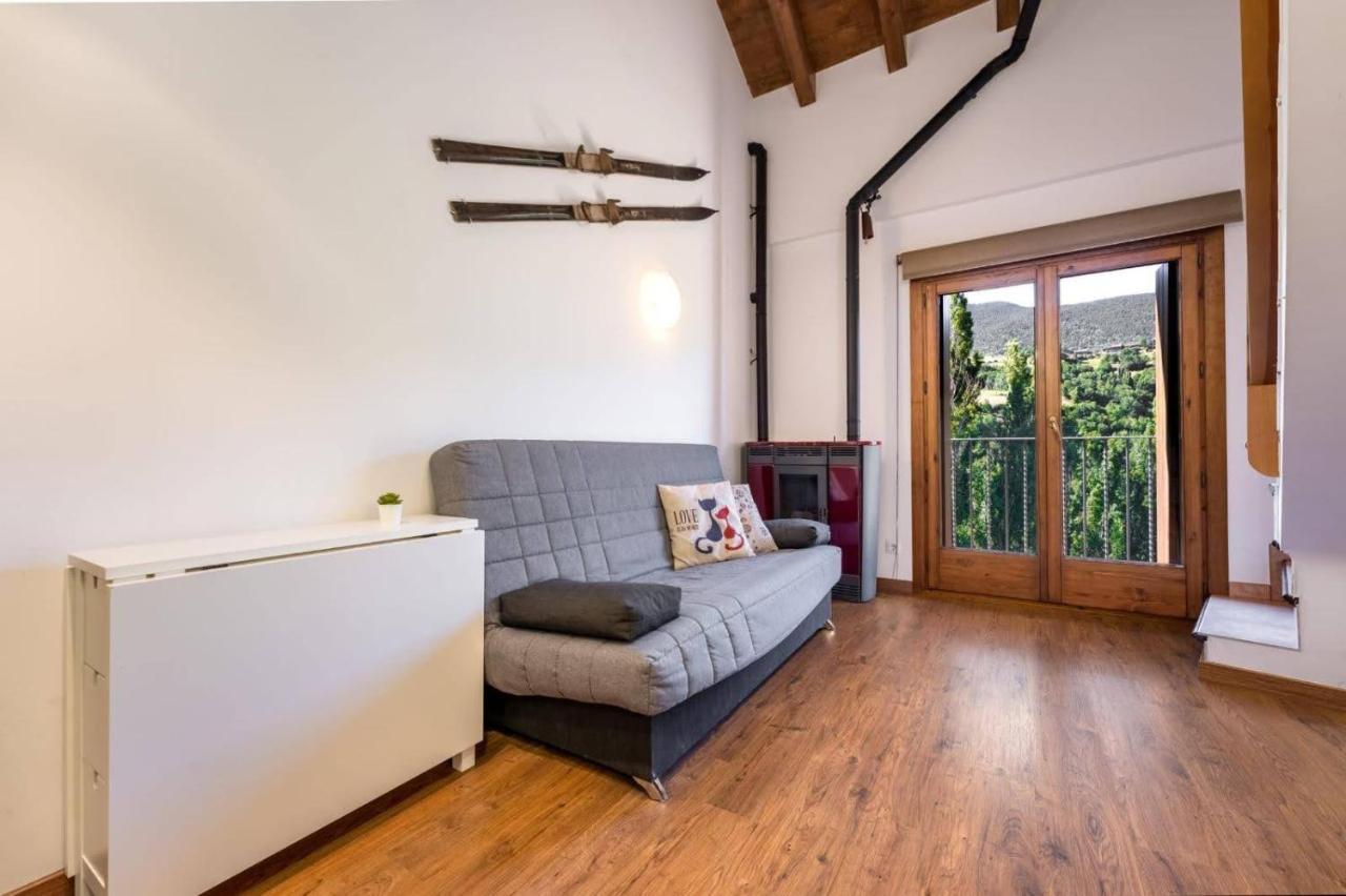 Apartamentsaloriaburg Farrera 외부 사진